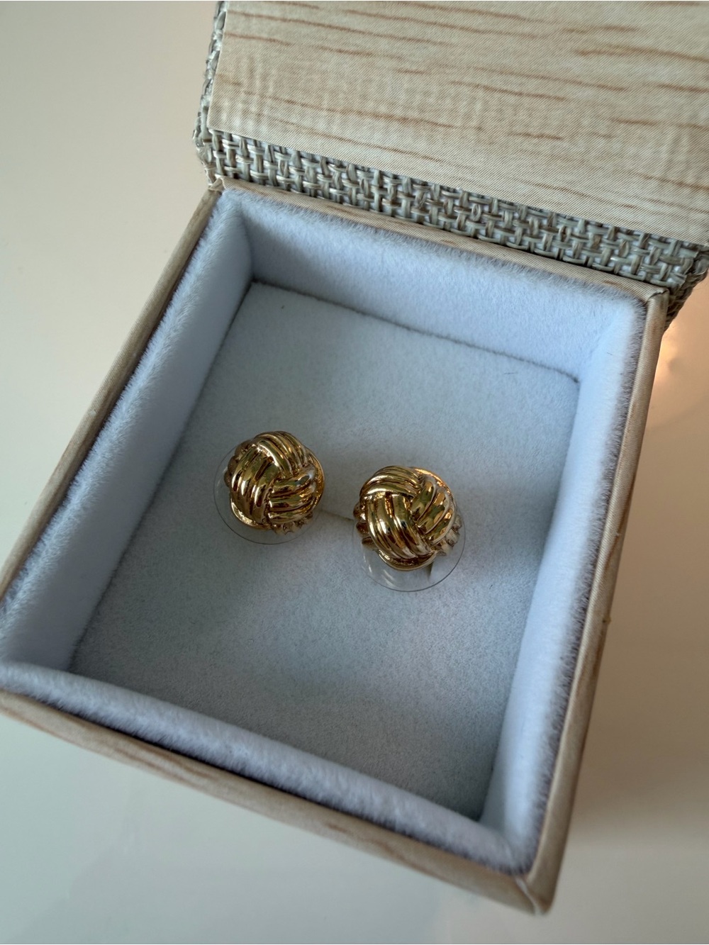 Kate Spade Know The Ropes Stud Earrings Gold Knot Discontinued